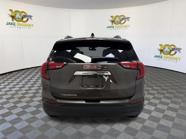 Used 2020 GMC Terrain SLE w/ Driver Convenience Package image 9