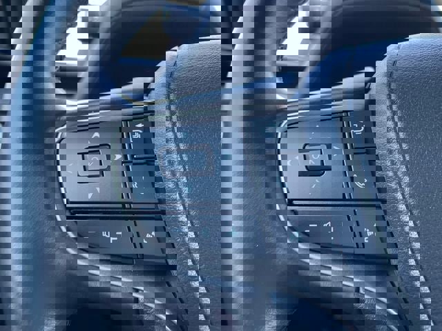 Used 2024 Lexus UX 250h F Sport image 11