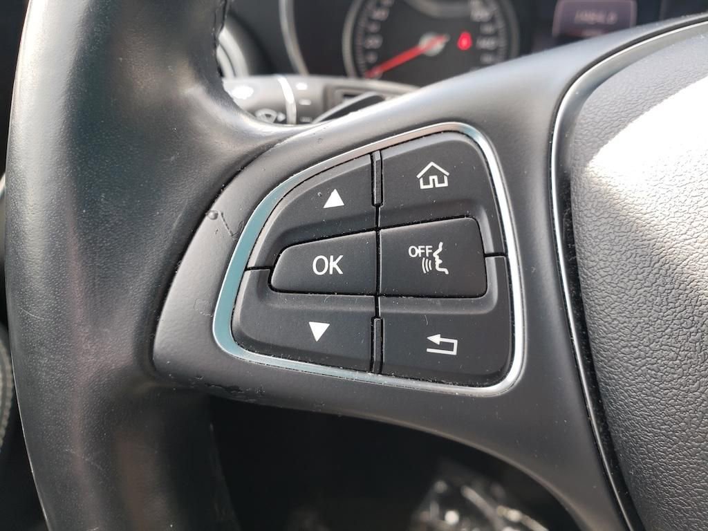 Used 2016 Mercedes-Benz GLC 300 4MATIC image 14