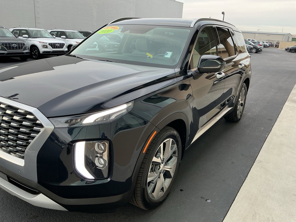 Used 2020 Hyundai Palisade SEL w/ Premium Package image 2