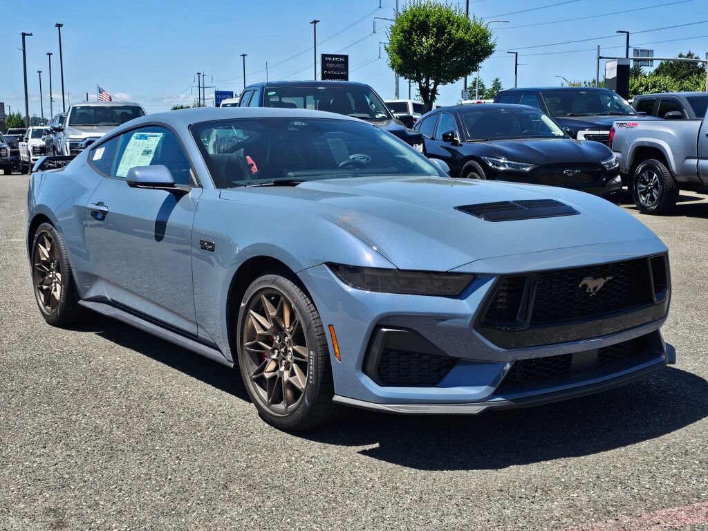 New 2026 Ford Mustang GT Premium w/ GT Performance Package RWD image 8