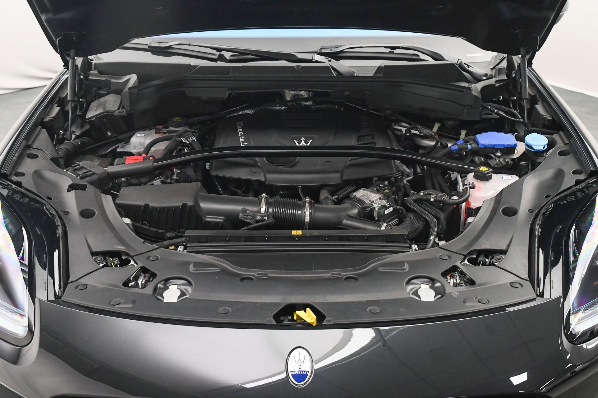 New 2025 Maserati Grecale GT image 29