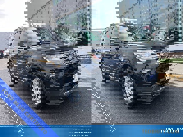 Certified 2018 Ford Explorer XLT w/ Equipment Group 202A image 1