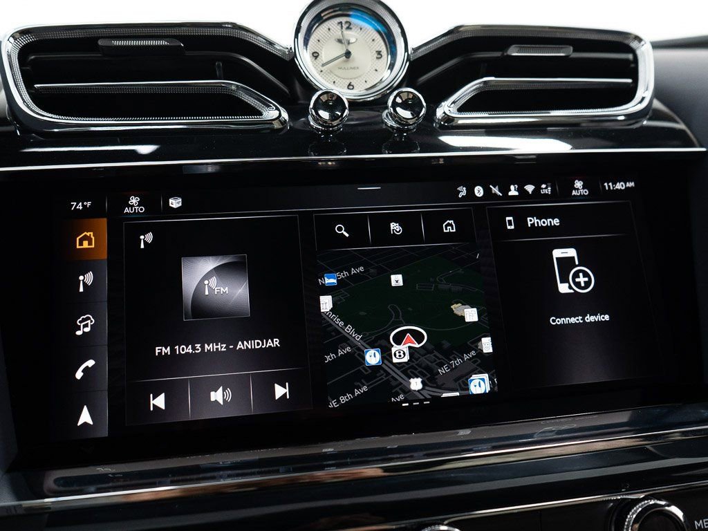 Certified 2025 Bentley Bentayga Extended Wheelbase image 40