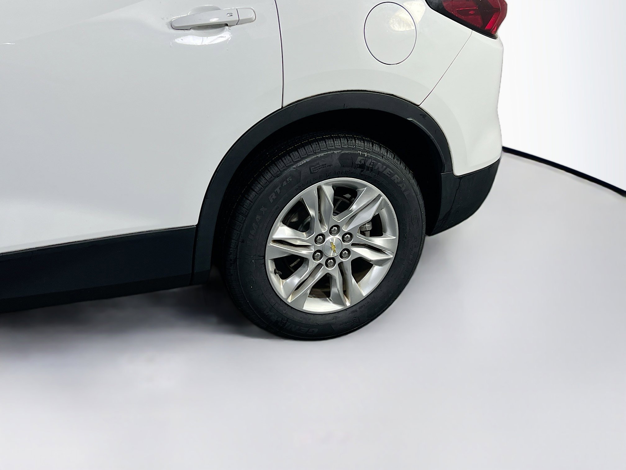 Used 2019 Chevrolet Blazer LT image 29