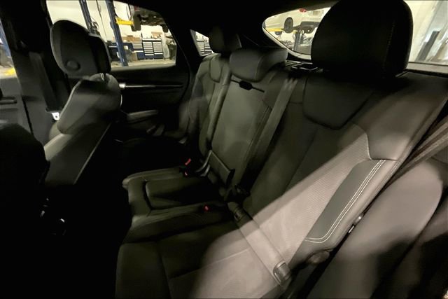 Used 2023 Audi SQ5 Premium w/ Convenience Package image 25