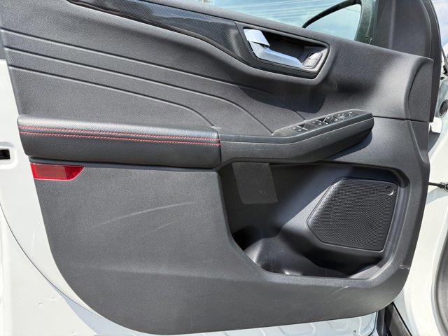 Used 2023 Ford Escape ST-Line w/ Tech Pack #1 AWD/4WD image 27