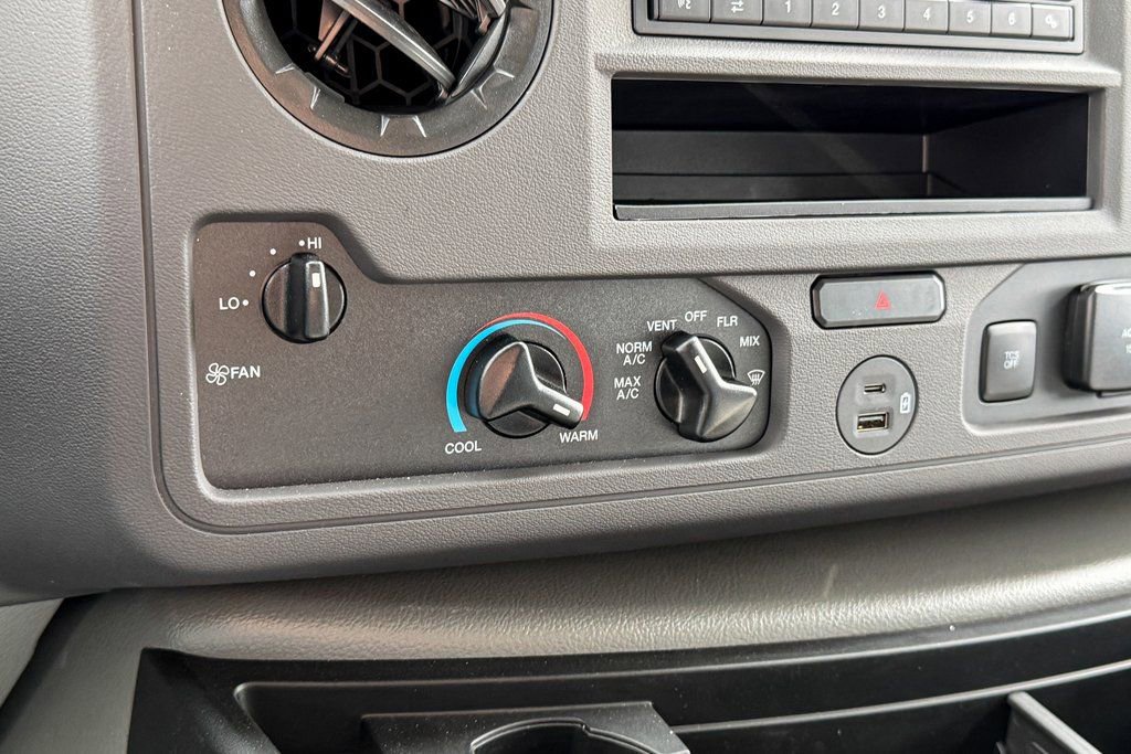 New 2025 Ford E-350 and Econoline 350 Super Duty w/ Power Equipment Group image 33