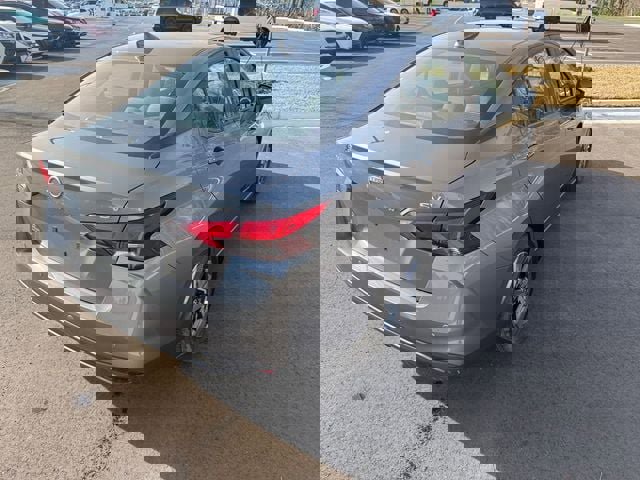 Used 2023 Nissan Versa SV FWD image 11