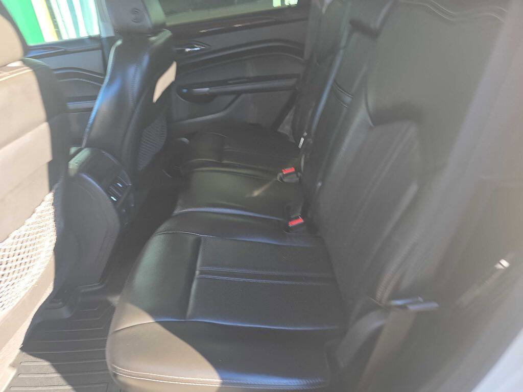 Used 2014 Cadillac SRX Luxury w/ Driver Assist Package FWD image 11