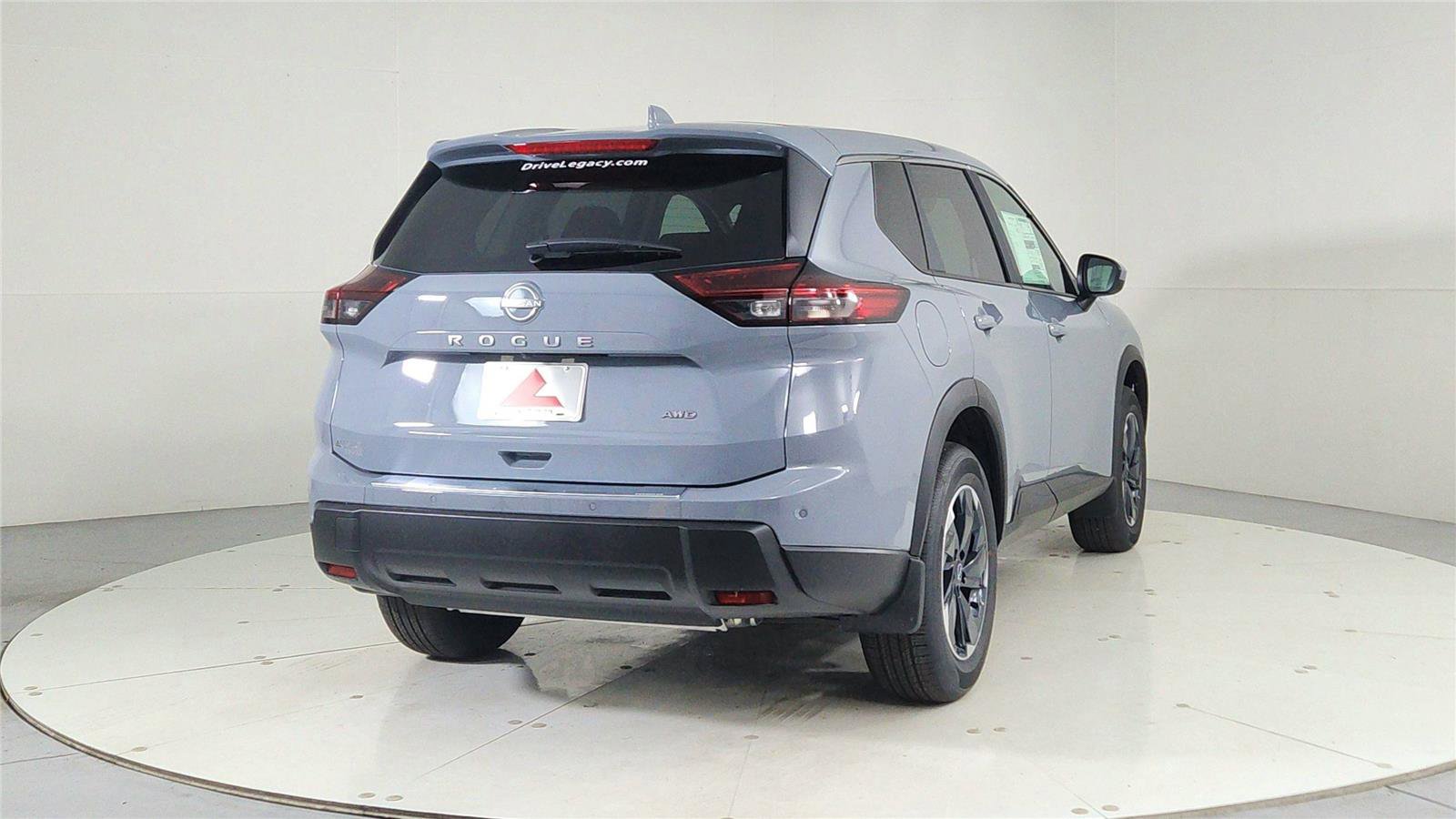 New 2026 Nissan Rogue SV image 6