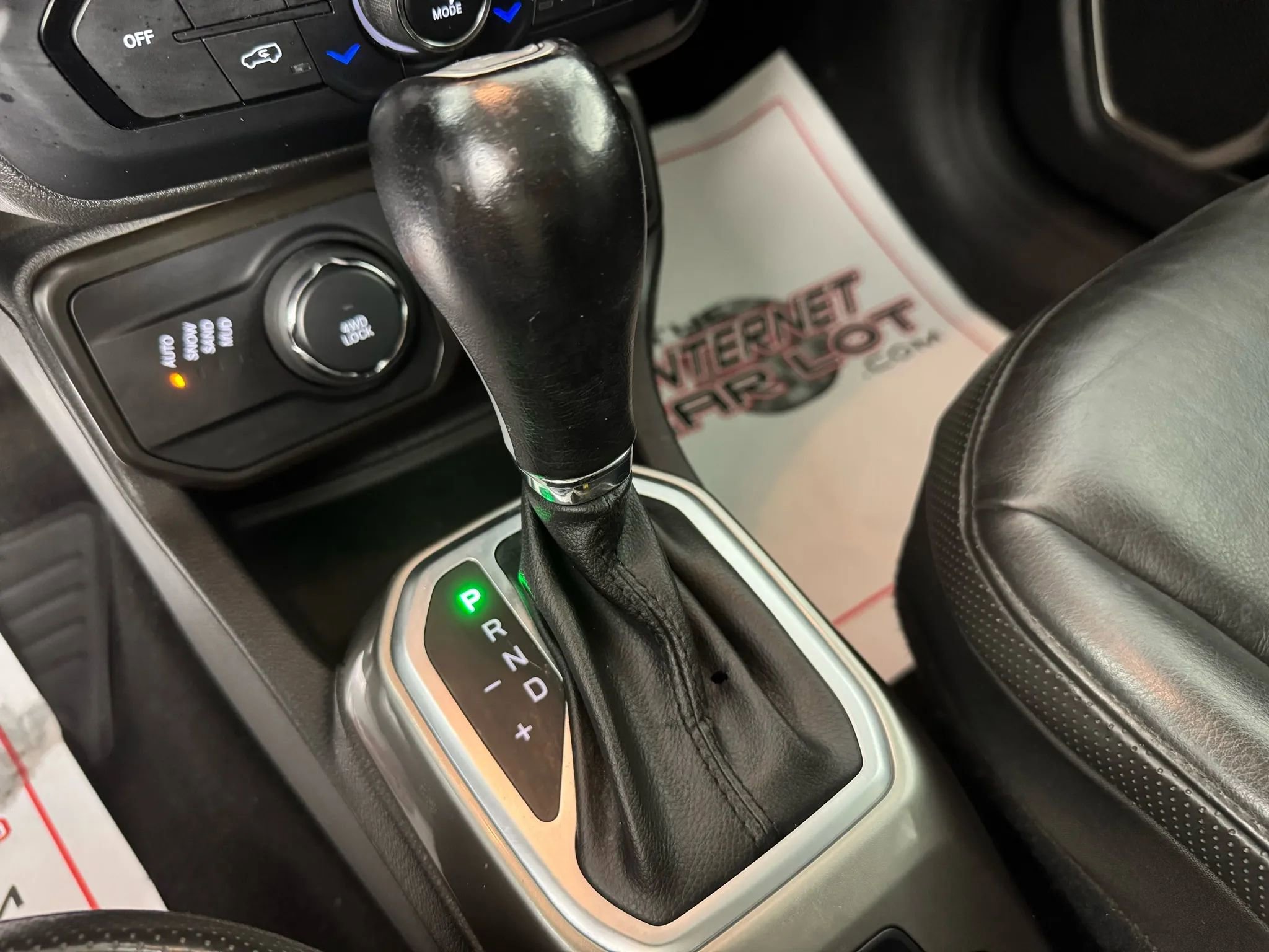 Used 2019 Jeep Renegade Limited w/ UConnect 8.4 Nav Group image 23