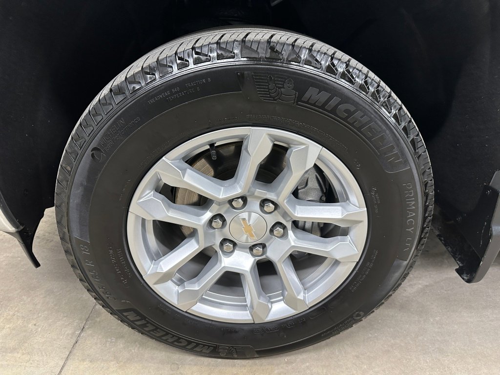 Used 2023 Chevrolet Silverado 1500 LT image 36