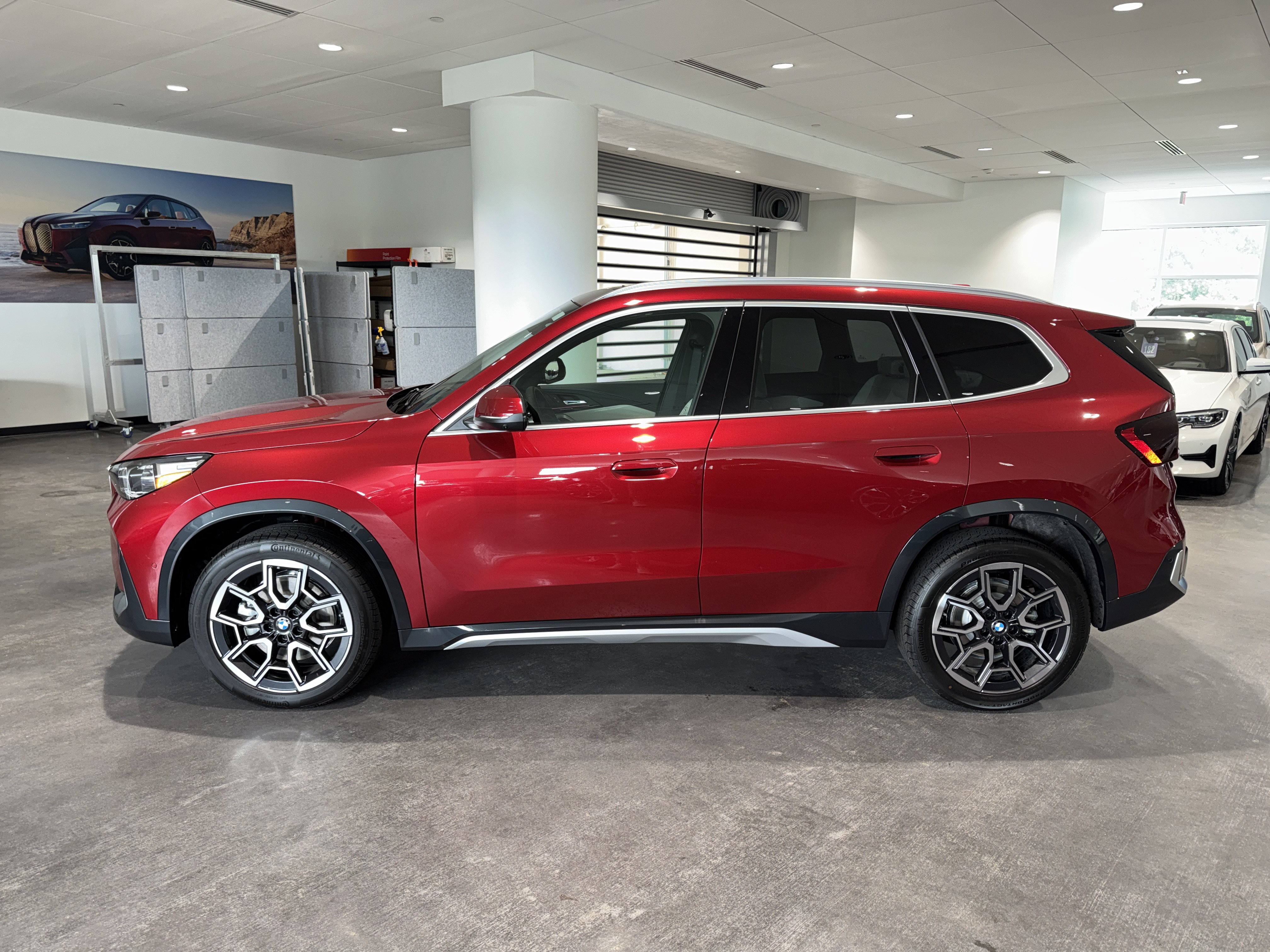 New 2026 BMW X1 xDrive28i w/ Technology Package AWD/4WD image 4