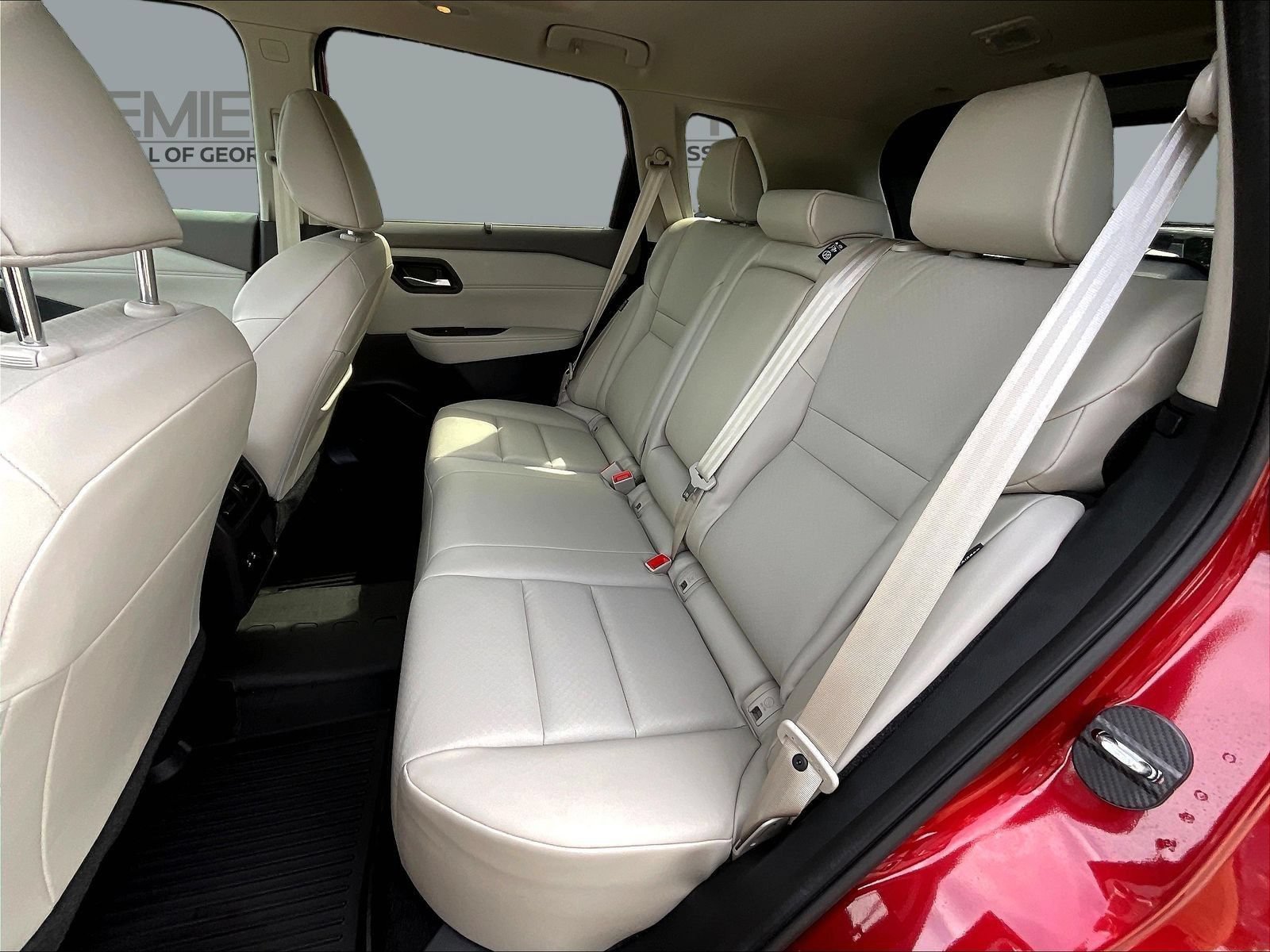 Certified 2024 Nissan Rogue SV w/ SV Premium Package FWD image 18