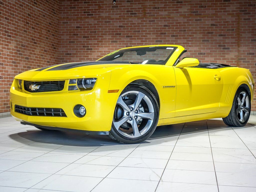 Used 2013 Chevrolet Camaro LT w/ RS Package image 2