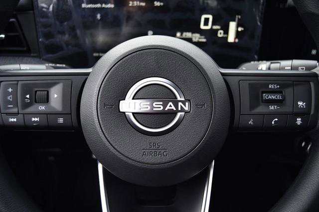 New 2026 Nissan Kicks S image 20