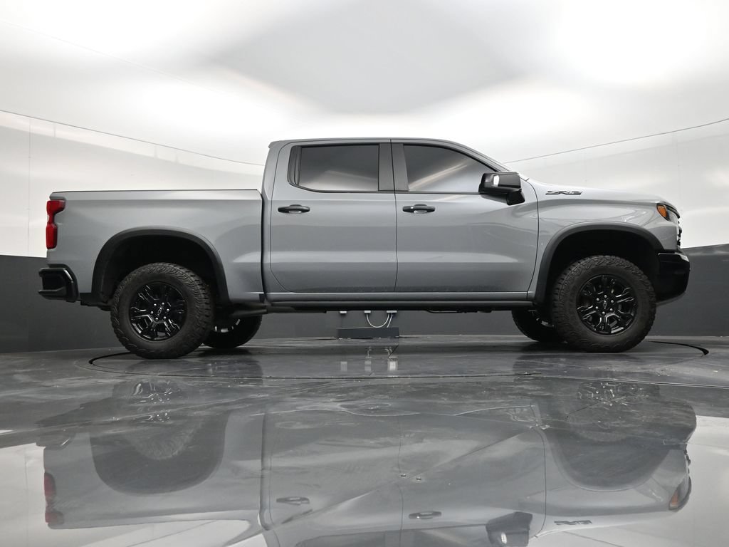 Used 2024 Chevrolet Silverado 1500 ZR2 w/ Technology Package AWD/4WD image 24