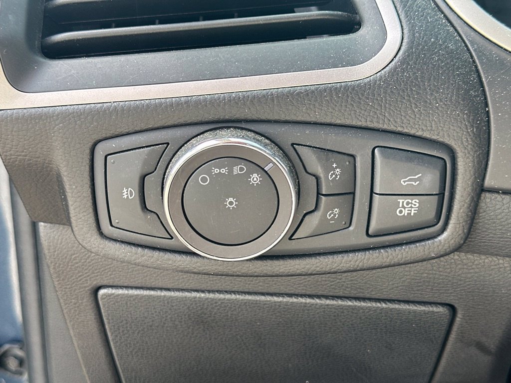 Used 2019 Ford Edge SEL w/ Equipment Group 201A FWD image 18