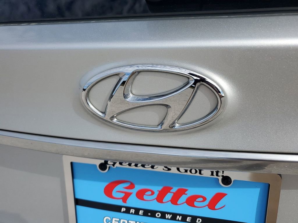 Used 2019 Hyundai Santa Fe Limited image 40