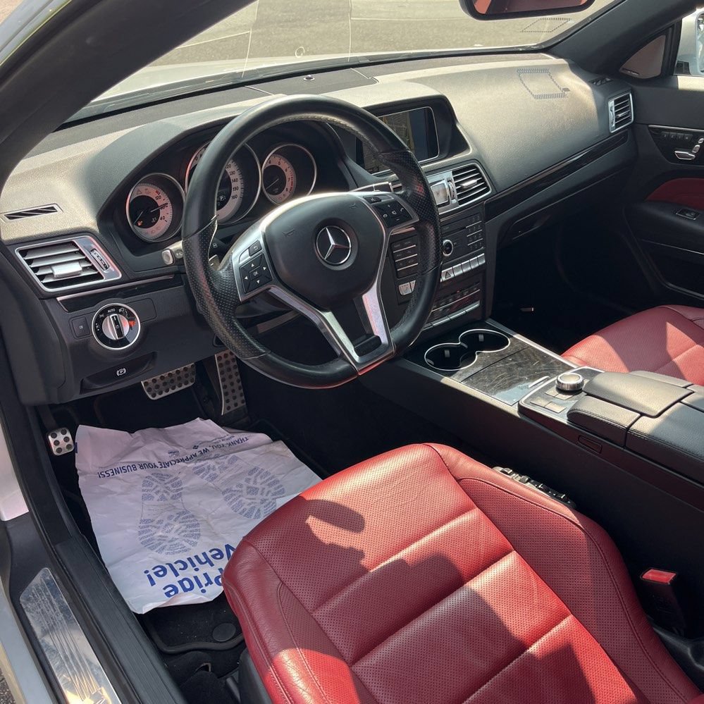 Used 2016 Mercedes-Benz E 400 Cabriolet image 2