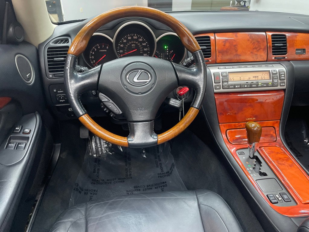 Used 2002 Lexus SC 430 Convertible RWD image 28
