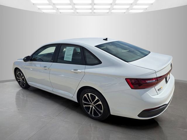 Used 2025 Volkswagen Jetta Sport FWD image 10