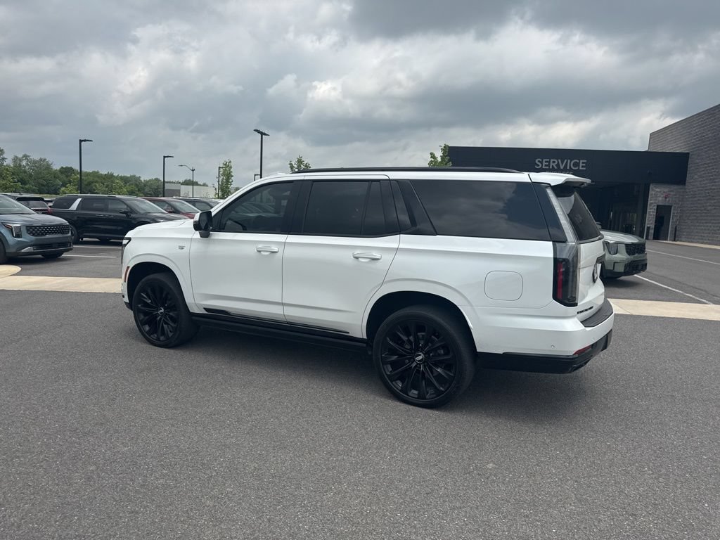 Used 2025 Cadillac Escalade Sport Platinum w/ LPO, ONYX Package AWD/4WD image 3