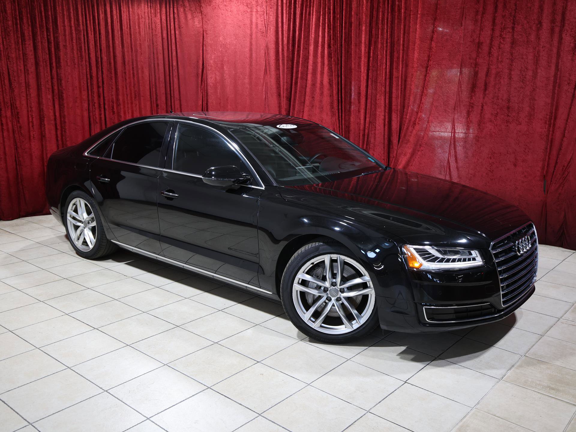 Used 2015 Audi A8 3.0T AWD/4WD image 2