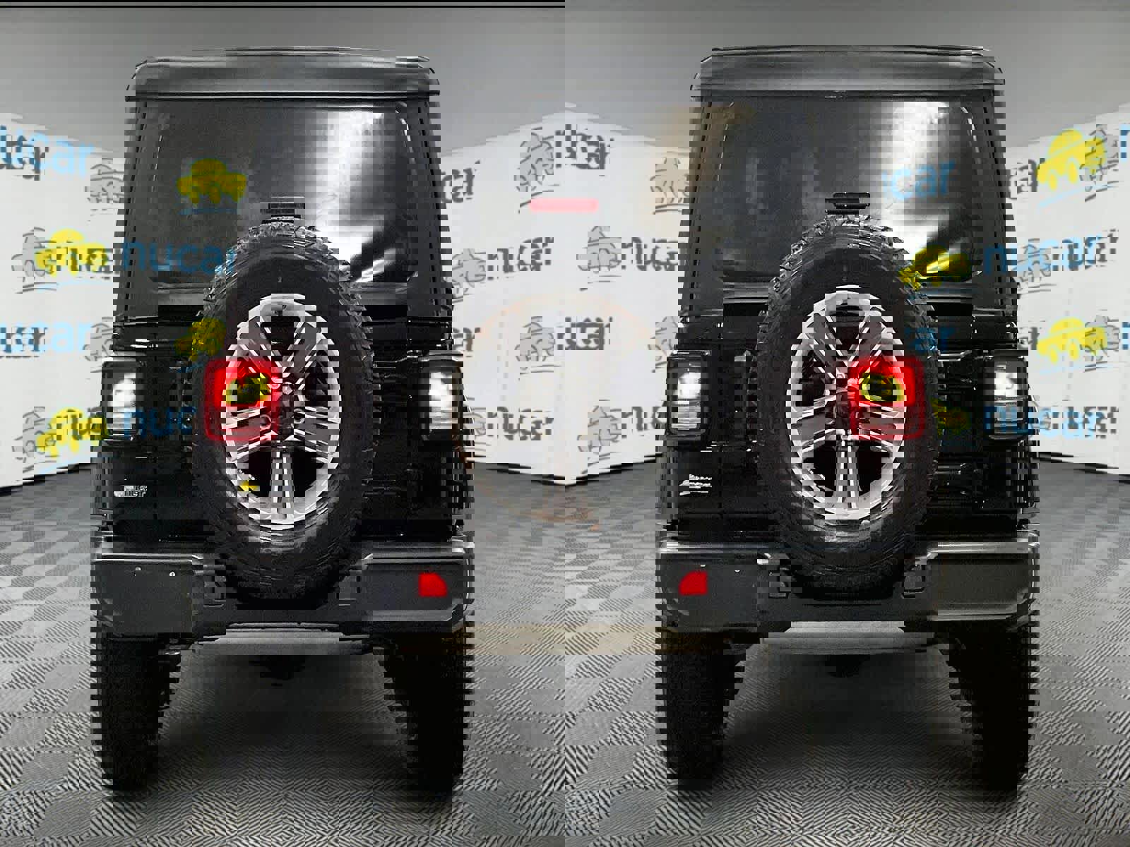 Used 2022 Jeep Wrangler Unlimited Sahara w/ Cold Weather Group image 5