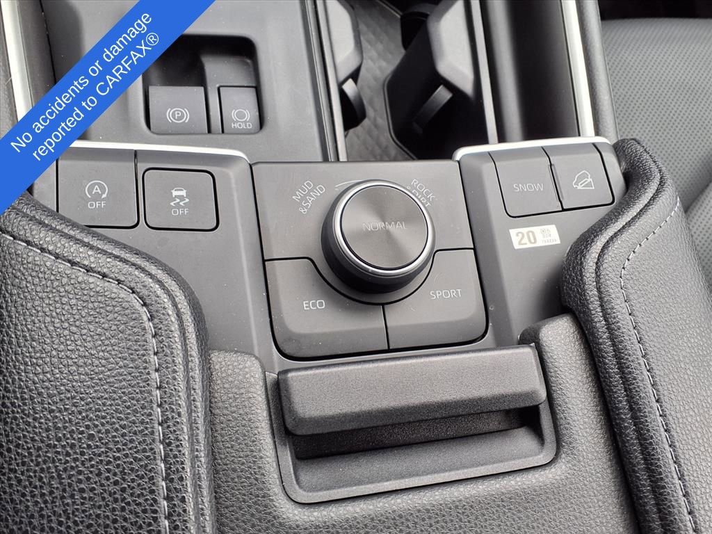 Used 2025 Toyota Grand Highlander Platinum image 27