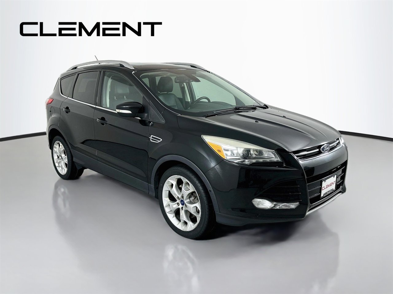 Used 2015 Ford Escape Titanium w/ Equipment Group 301A FWD image 5