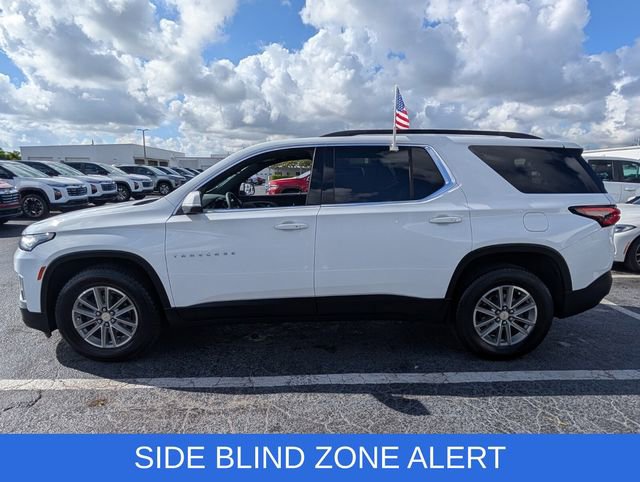 Used 2023 Chevrolet Traverse LT image 4