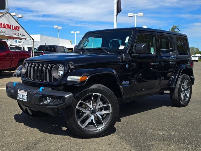 Used 2024 Jeep Wrangler Unlimited AWD/4WD image 3