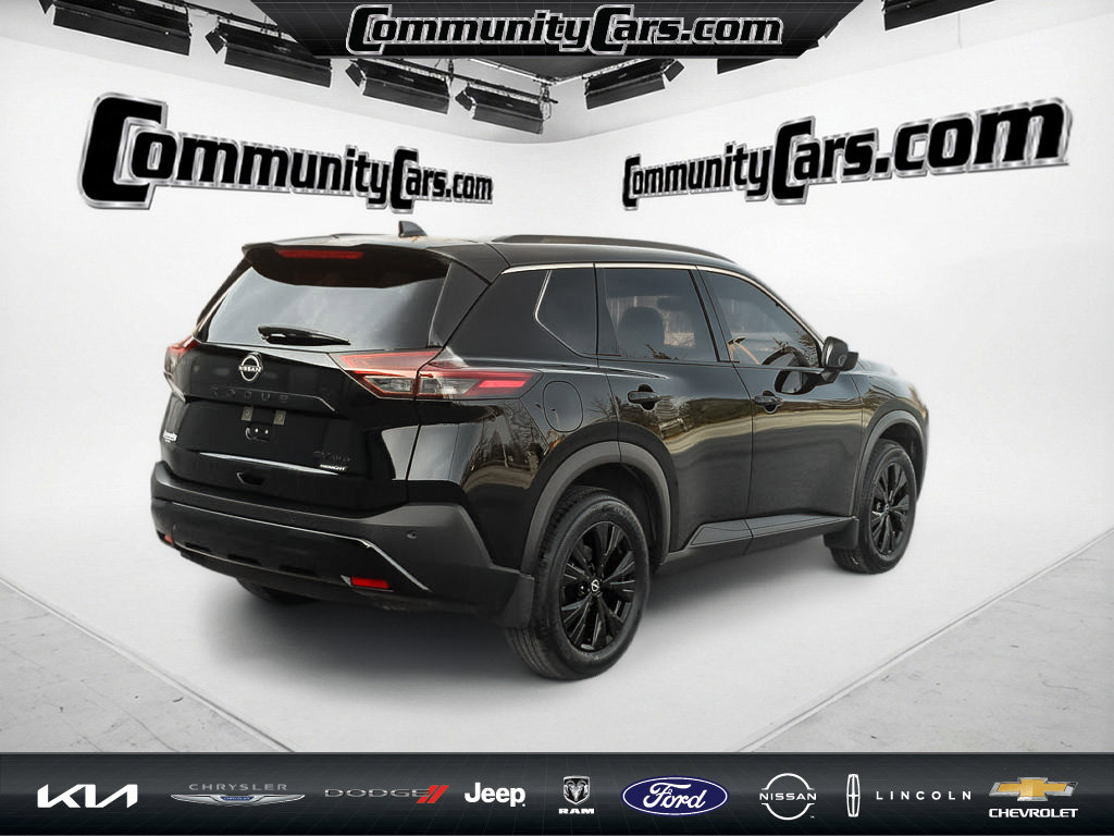 Used 2023 Nissan Rogue SV w/ SV Premium B Package image 8