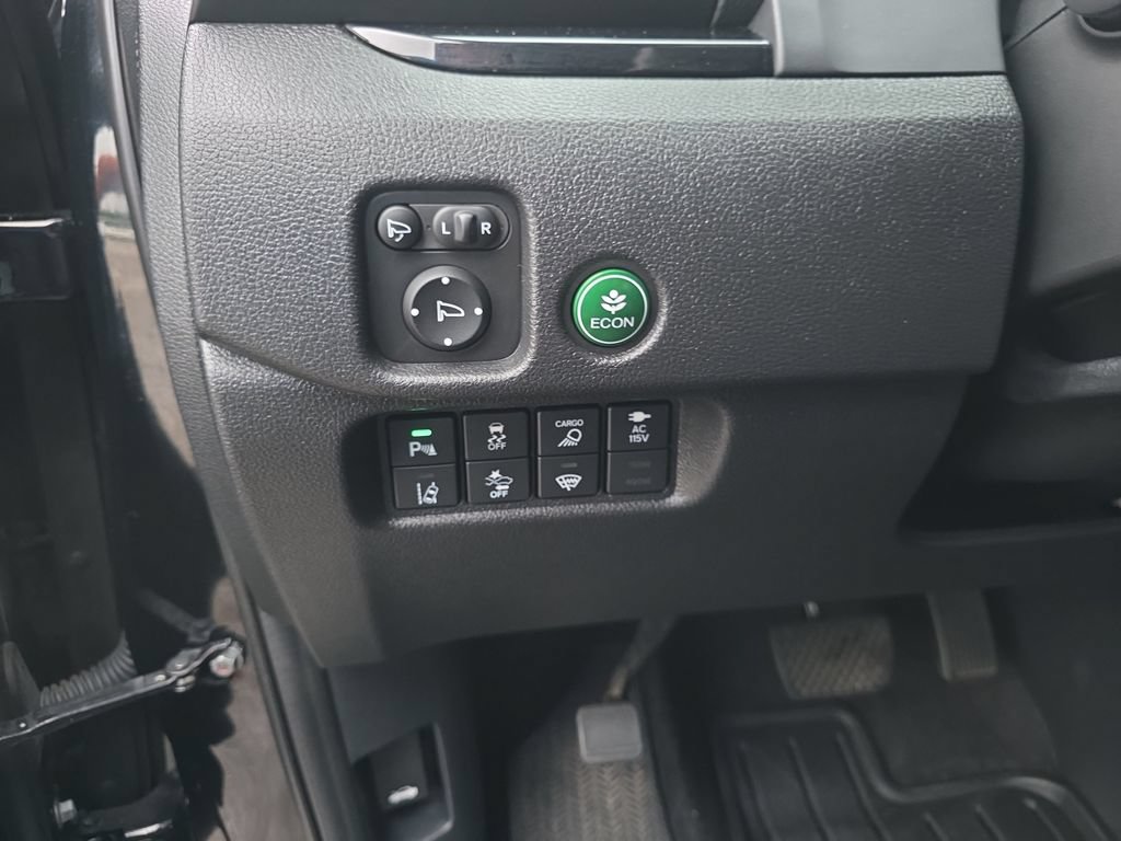 Used 2024 Honda Ridgeline Black Edition image 28