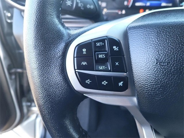 Used 2023 Ford Explorer Limited image 28