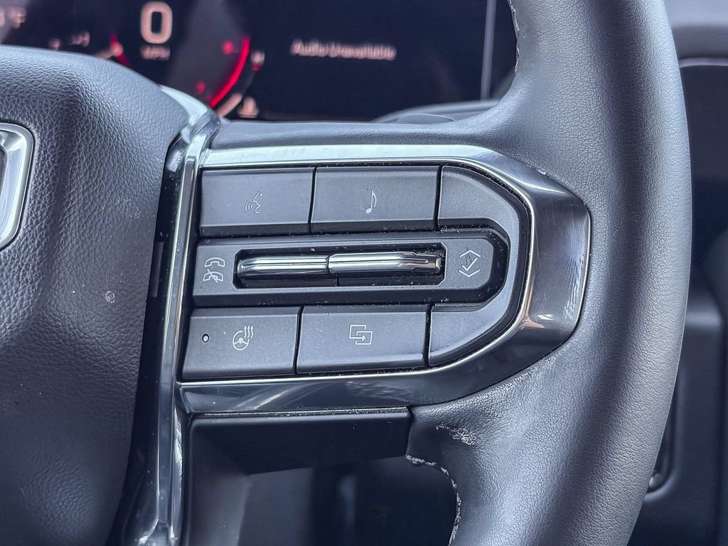 Used 2025 GMC Yukon Denali w/ Sun & Power Step Package AWD/4WD image 22