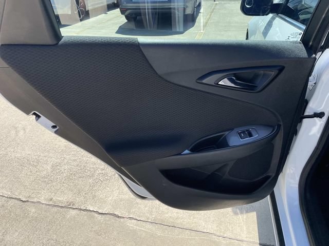 Used 2023 Chevrolet Malibu LS FWD image 9