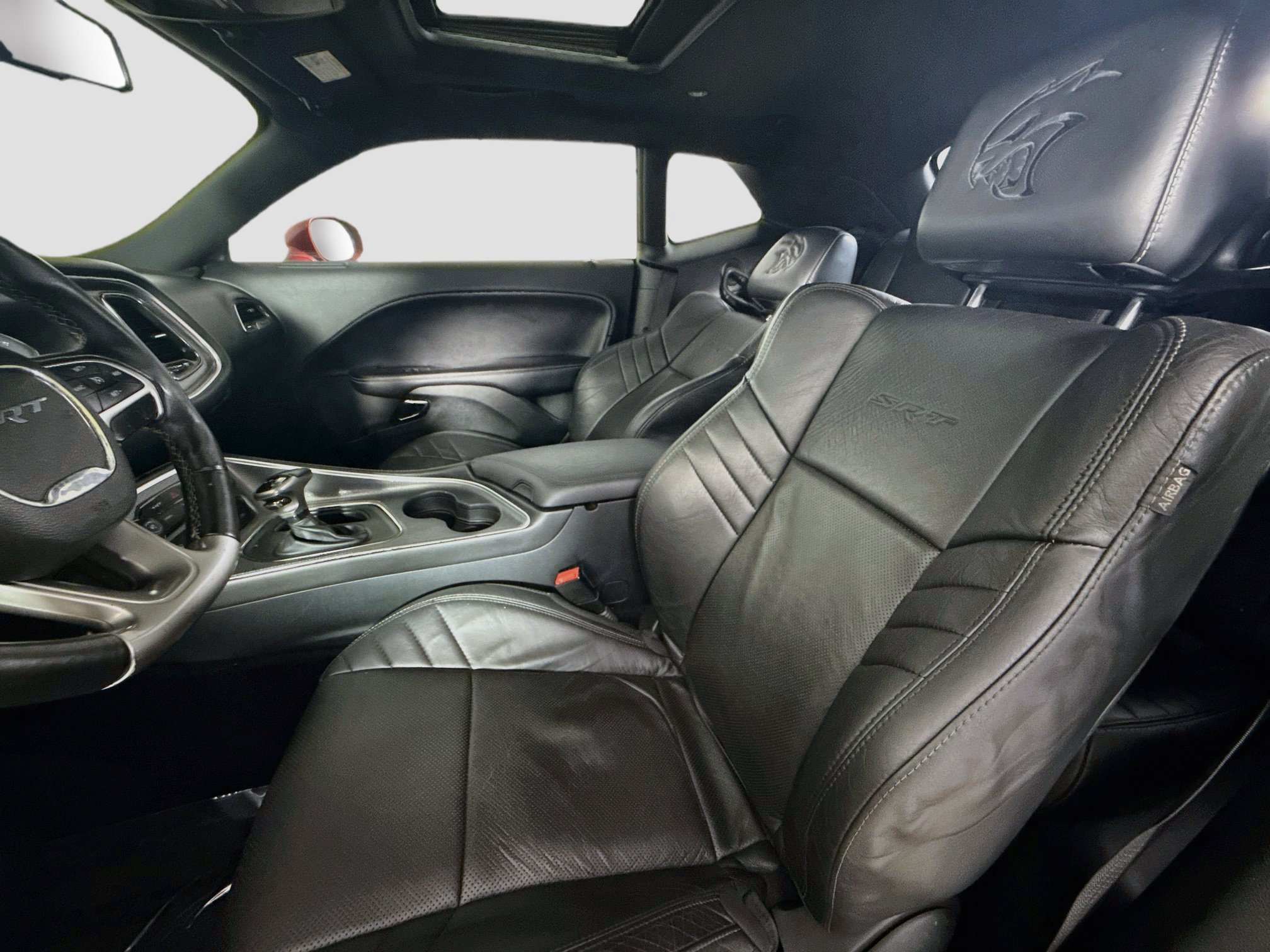 Used 2016 Dodge Challenger SRT Hellcat RWD image 22