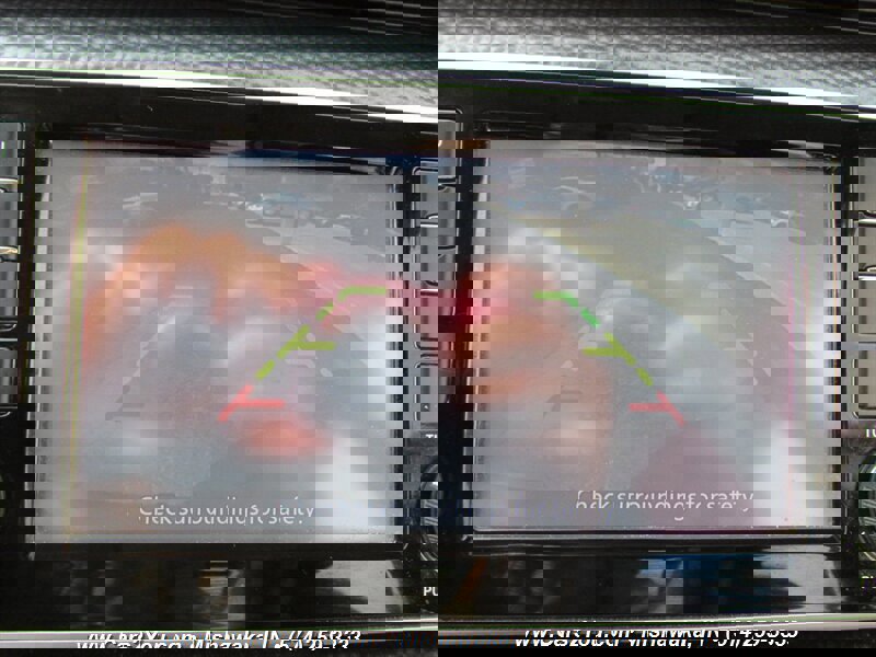 Used 2020 Nissan Kicks S image 24