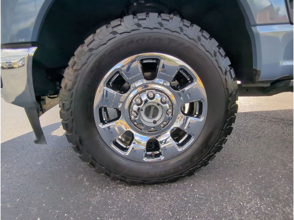 Used 2023 Ford F250 Lariat w/ Lariat Ultimate Package image 10