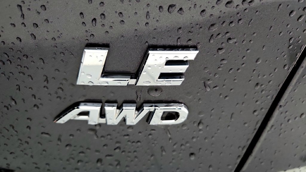 Certified 2024 Toyota RAV4 LE AWD/4WD image 14