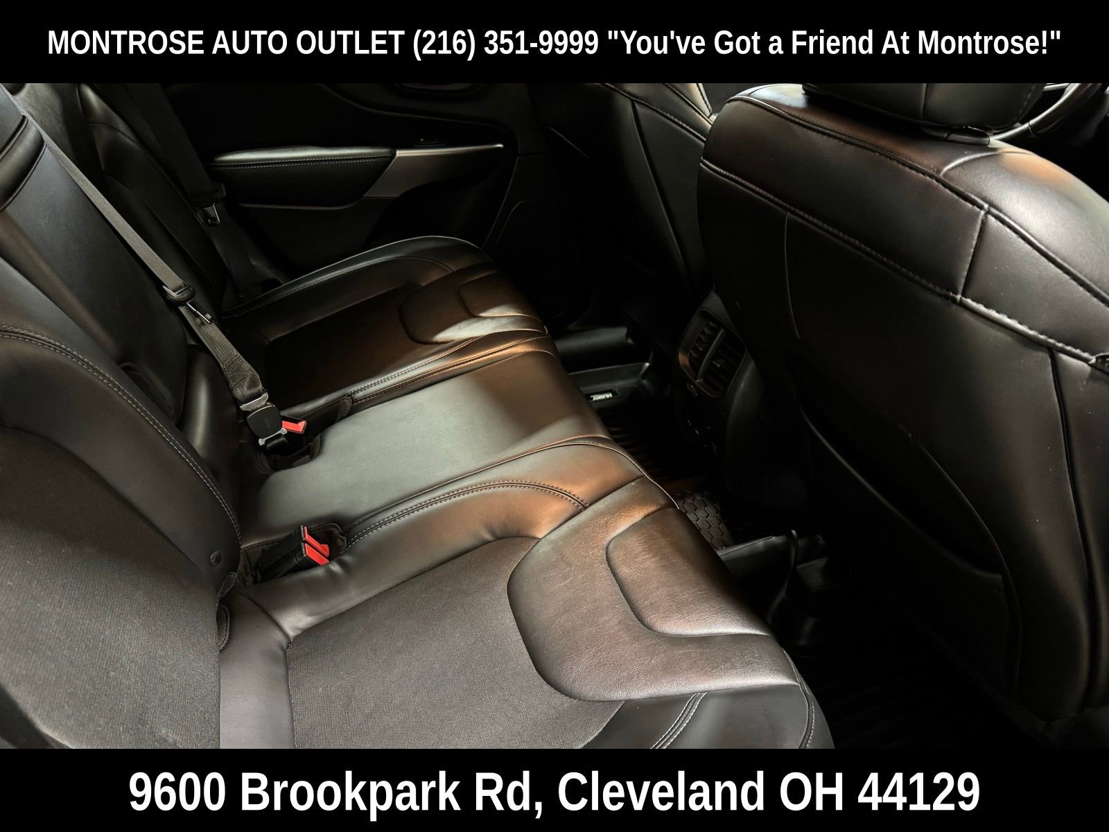 Used 2019 Jeep Cherokee Latitude Plus w/ Comfort/Convenience Group image 49