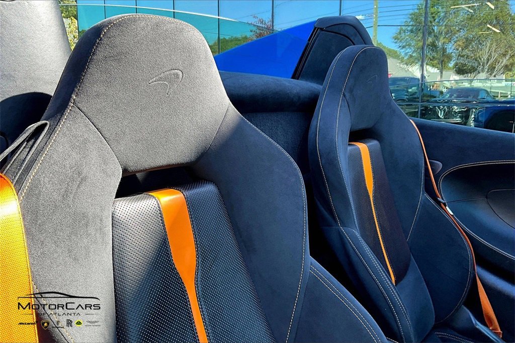 Used 2019 McLaren 570S Spider image 26