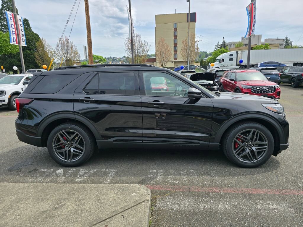 New 2026 Ford Explorer ST w/ Sun And Sound Package AWD/4WD image 4