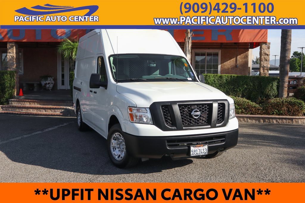 Used 2020 Nissan NV 2500 SV RWD image 1