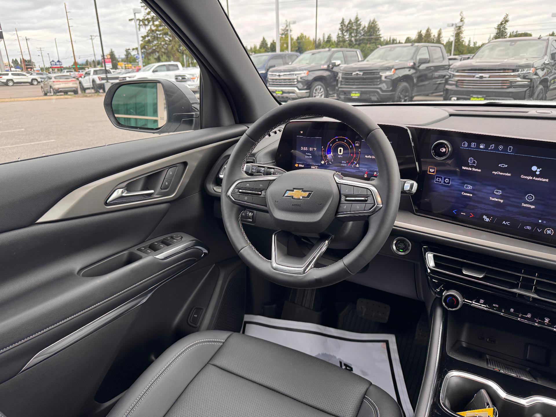 New 2026 Chevrolet Traverse LT w/ Sun and Wheel Package AWD/4WD image 25