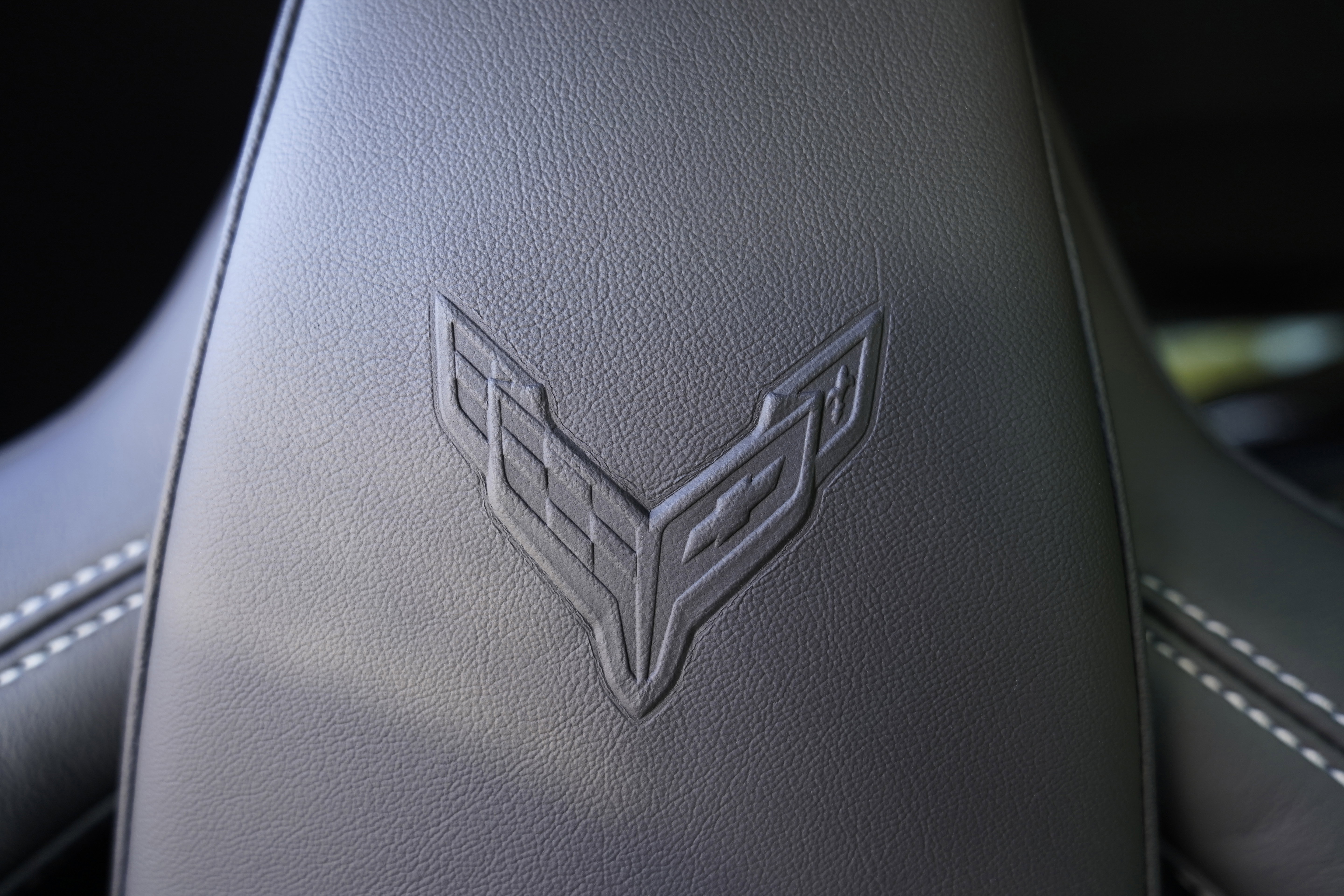 Used 2025 Chevrolet Corvette E-Ray image 9