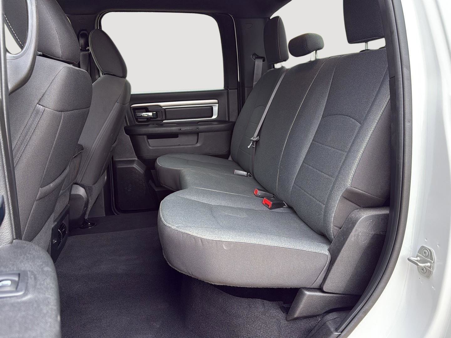 Used 2024 RAM 1500 Classic Warlock image 18